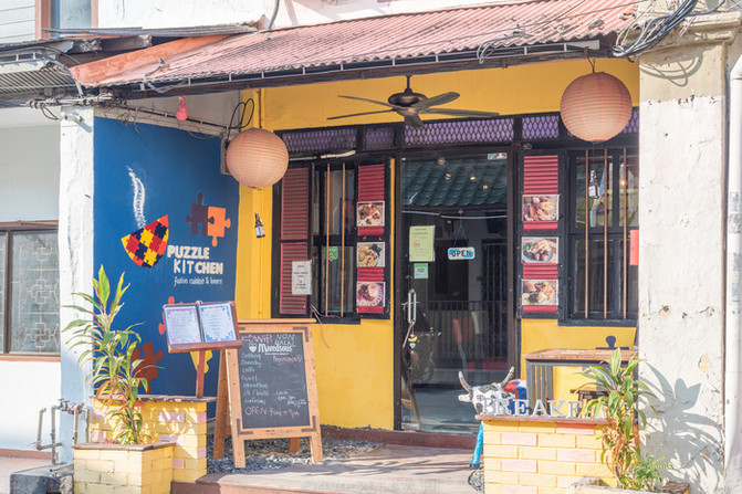 小巷中的秘密特色小店,最新2的独家探索