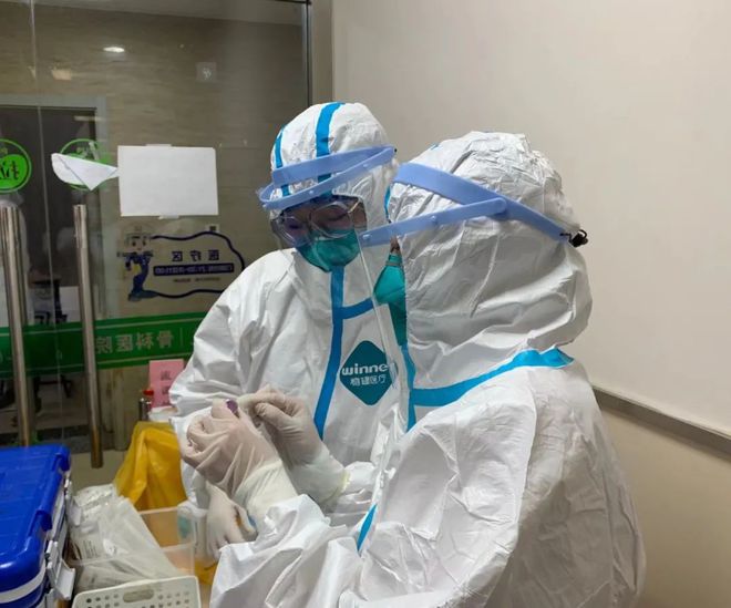 最新上海疫情,最新上海疫情下的温馨日常