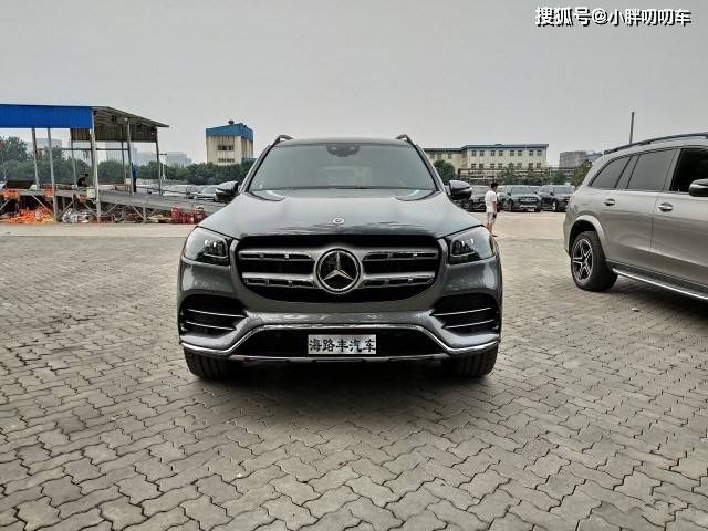 最新款奔驰，科技与奢华的完美结合亮相登场！