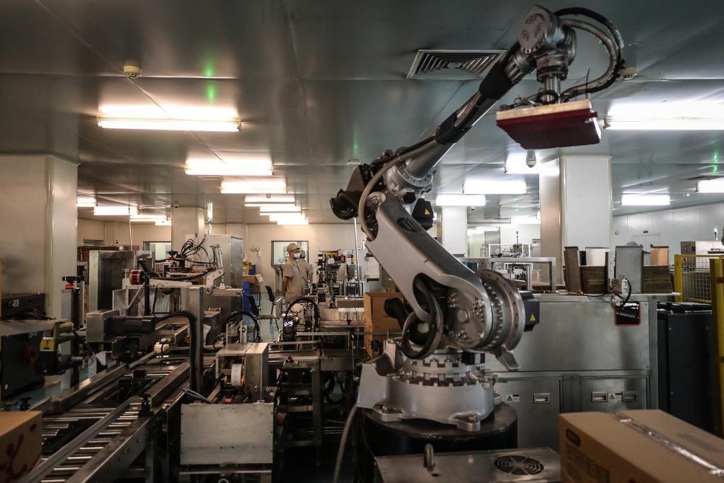 红旗最新风采,学习变革的力量与自信的征程