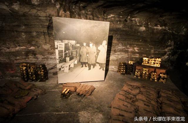 探索未知剧坛宝藏,最新美剧与小巷深处的特色小店