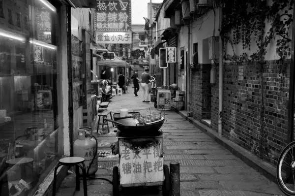 最新限号通知,小巷深处的独特风味等你来探秘!