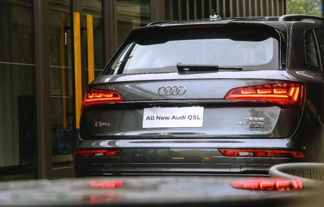 美国最新疫情动态，挑战与希望之光并存