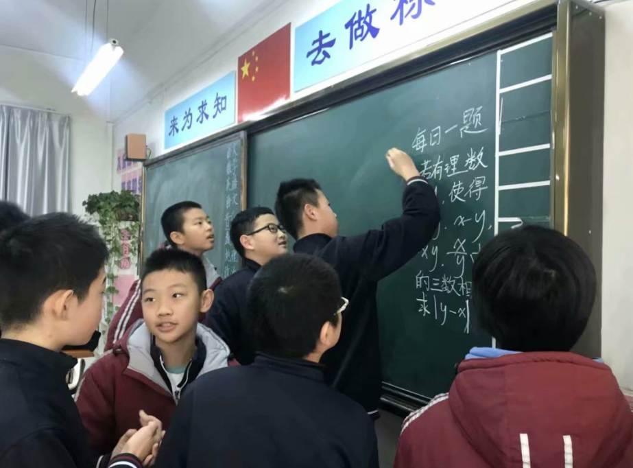 西安房价最新,西安房价最新,家的故事与友情的温暖