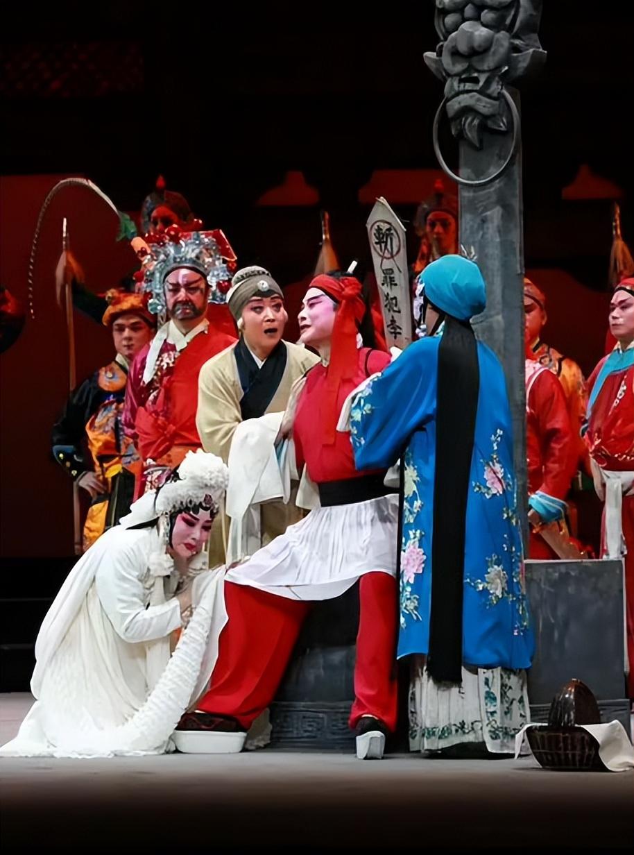 时代变迁中的视听巅峰之作,最新款电视介绍