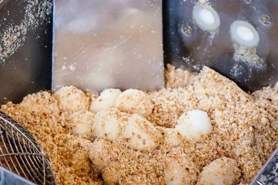 薛之谦最新，小巷深处的音乐与味蕾的双重盛宴