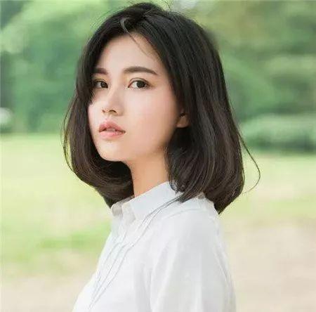 最新发型女图片,与自然美景对话,探寻内心平和与自我之旅