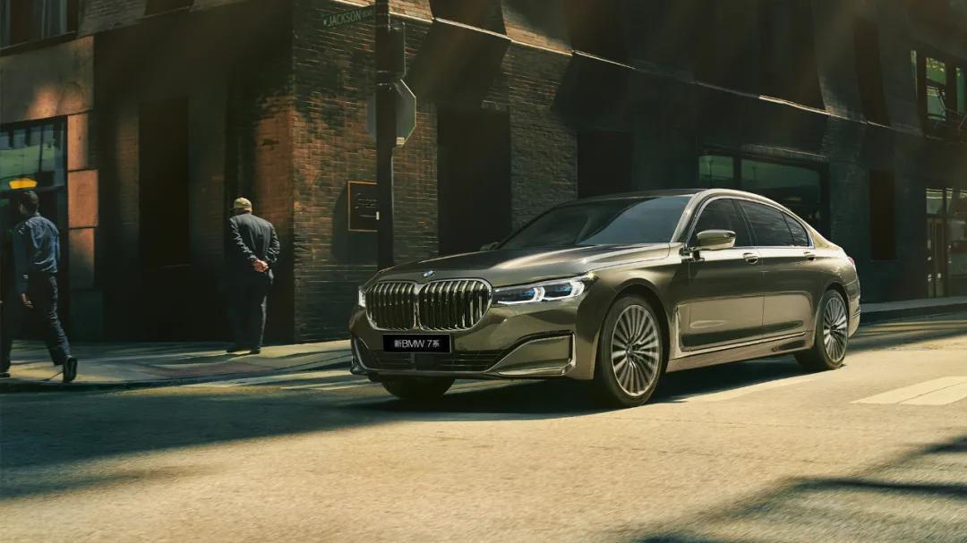 最新款高尔夫,小巷中的宝藏,独特环境探索之旅