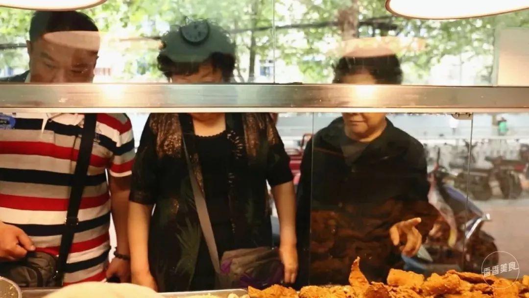 最新商品上市,小巷特色小店的独特魅力之旅