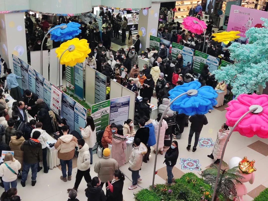 那大最新招聘,那大最新招聘,职业发展的新天地