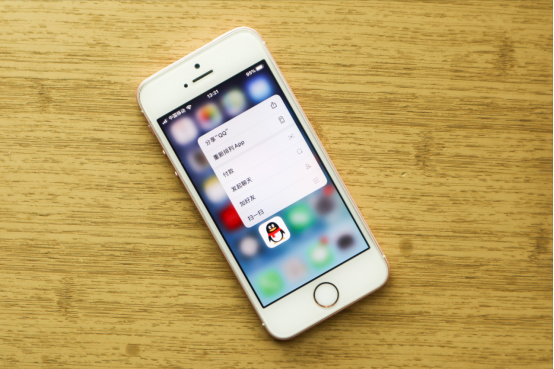 苹果SE最新系统全面升级体验探索之旅!✨