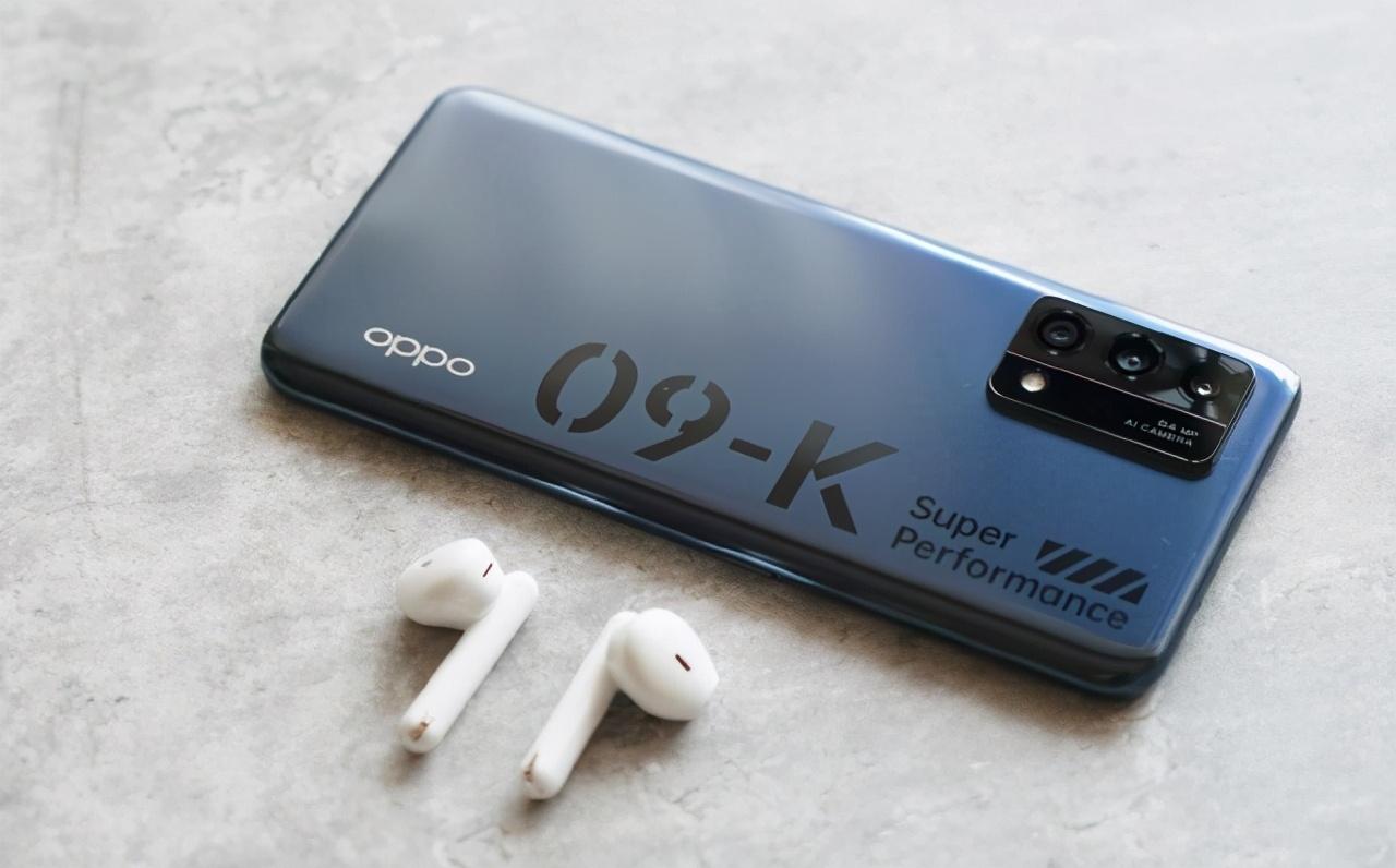 最新OPPO游戏中心，时代宠儿与行业标杆