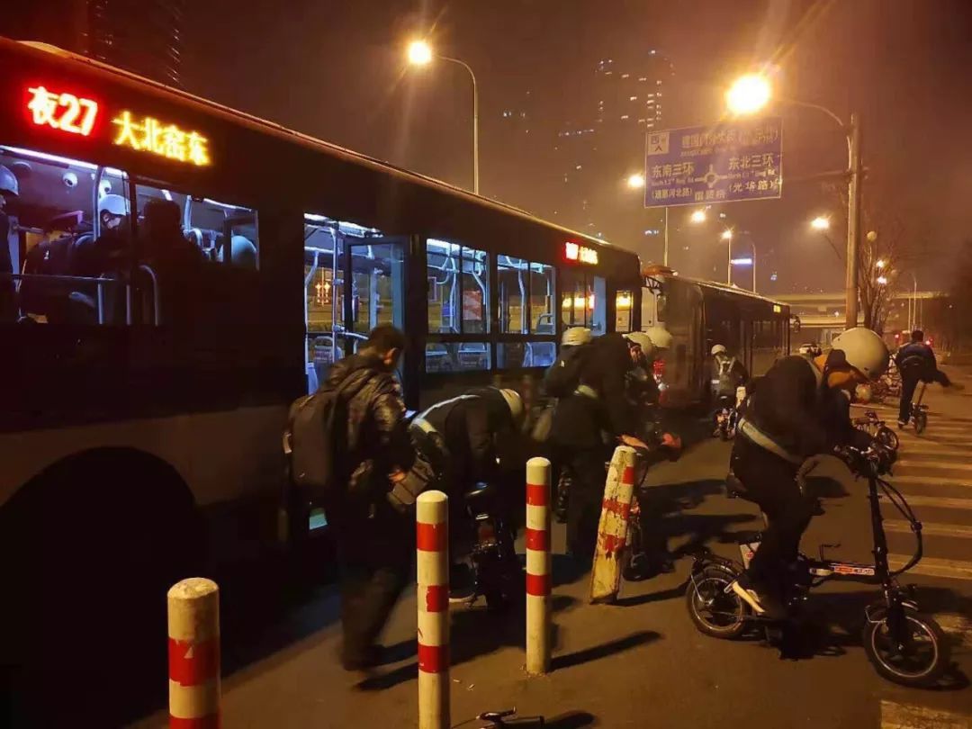 北京最新夜班车，小巷深处的独特风味