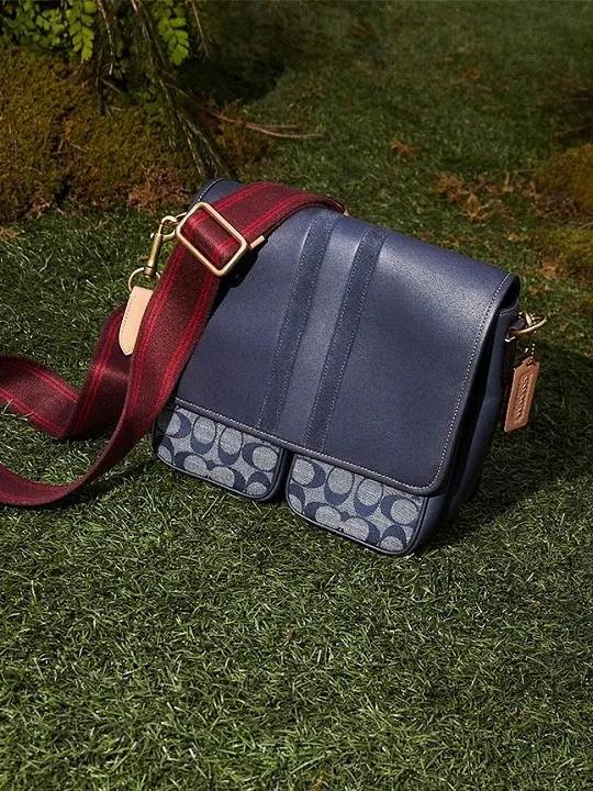 蔻驰最新女包,时尚与经典的极致融合