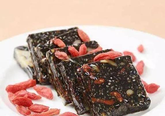 阿胶最新价格,小巷深处的宝藏小店揭秘