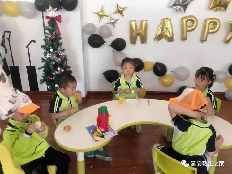 最新幼儿广场舞,舞动快乐成长,走进孩子们的世界