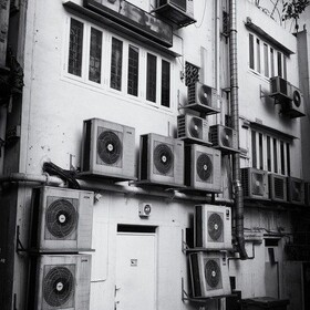 雅宝路最新疏解进展及巷弄风情探秘,独特小店与隐藏魅力的揭秘