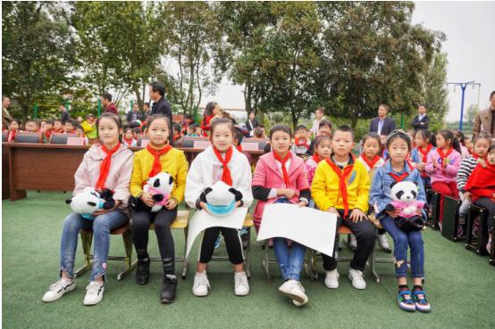 电池最新材料，点亮未来，融合能量与学习之力