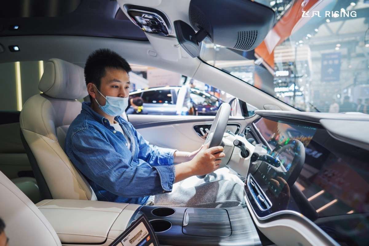 最新郎日汽车,科技重塑驾驶体验的革命性突破