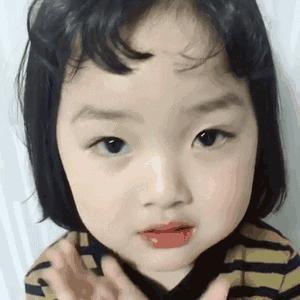 科技与文化的融合产物,律二表情最新系列亮相!