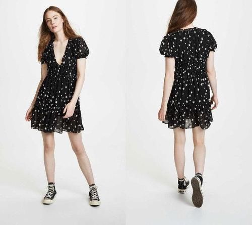 时尚焦点,最新火爆连衣裙的魅力风潮