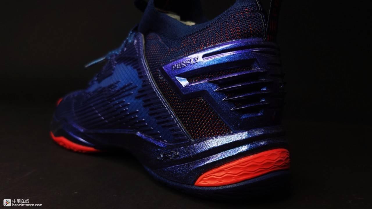 最新鞋款全面评测,时尚与舒适度一览无遗