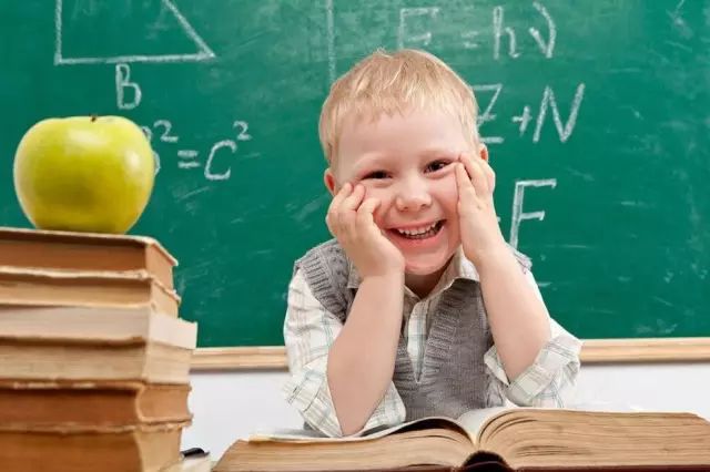 最新男孩名字大全,友情与爱的温馨故事之旅