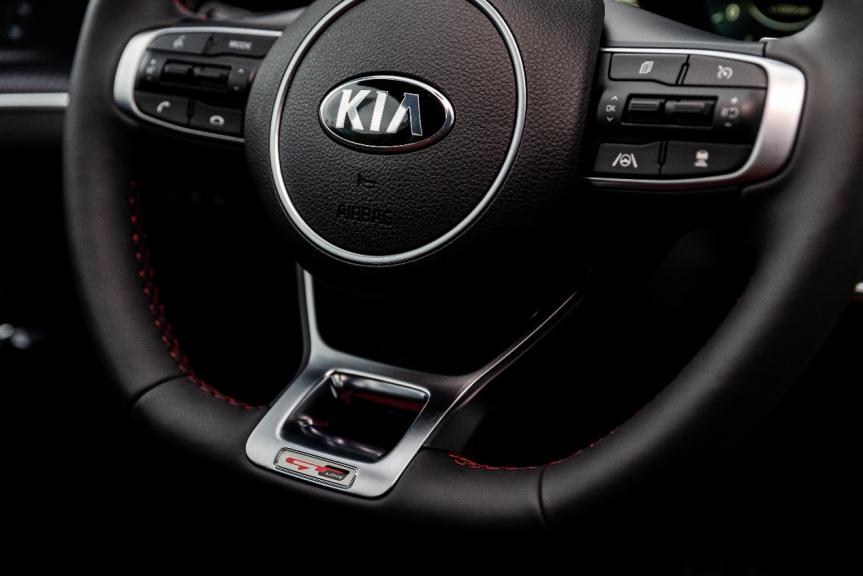 最新K5革新与争议并存,车型深度解析