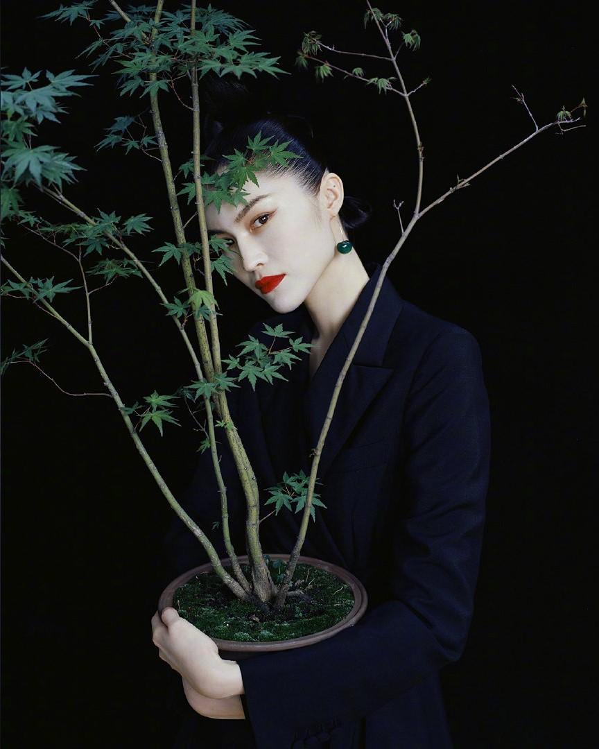 时代背景下的模特产业崛起,最新国模吧的影响与探讨