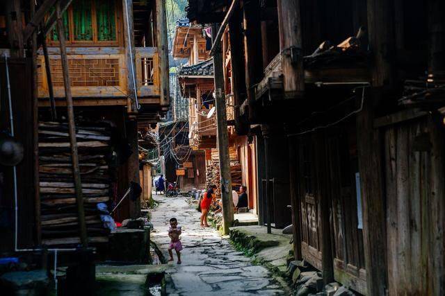 最新东风揭秘,小巷深处的隐藏美食天堂