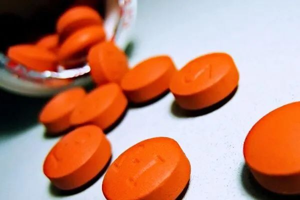 科技之光引领银屑病治疗新突破,特效药照亮健康之路